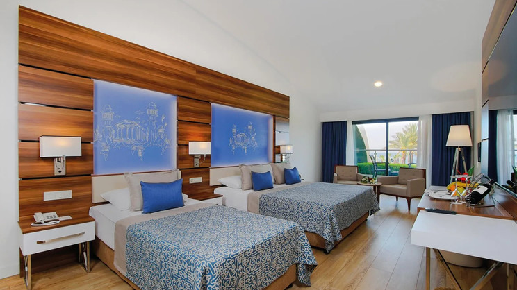 Limak Atlantis De Luxe Hotel & Resort 